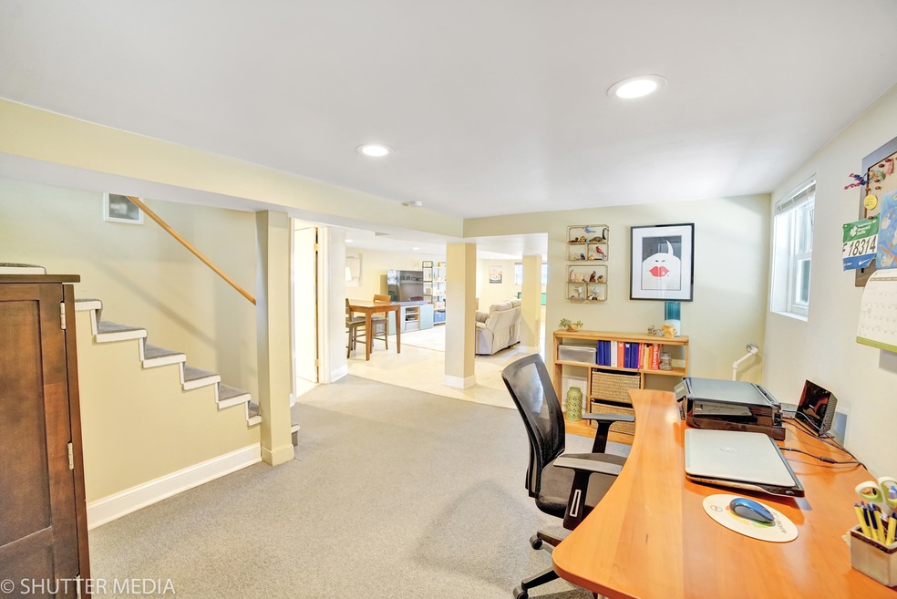 5342 W Wellington Ave, Chicago, IL 60641 - photo 1