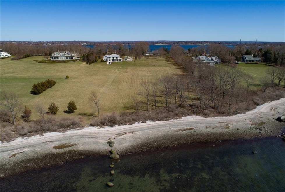 454 Poppasquash Rd, Bristol, RI 02809 - photo 1