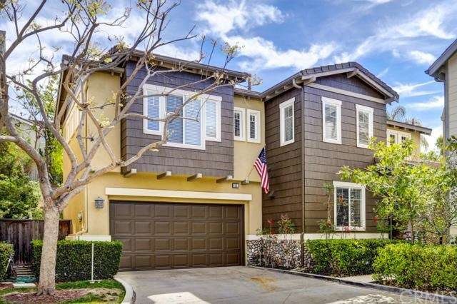 Beautiful craftsman style architecture! Freshly pa