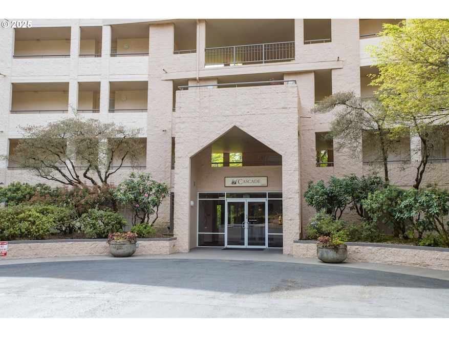 6685 W Burnside St unit 324, Portland, OR 97210 - photo 1