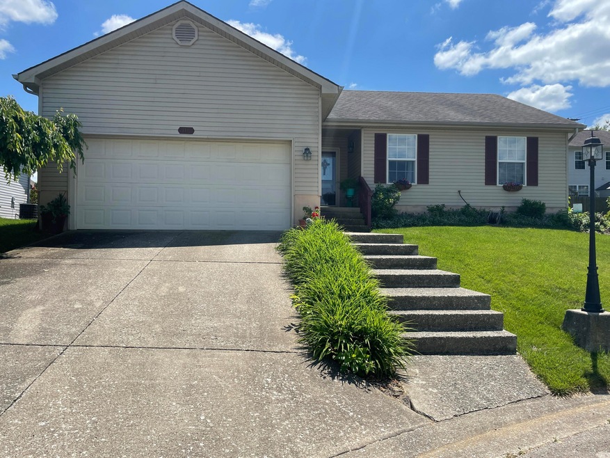 116 Baltrusol Ct, Frankfort, KY 40601 - photo 1