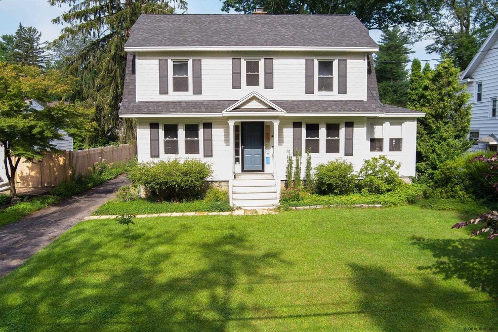 19 Hawthorne Ave, Delmar, NY 12054 - photo 1