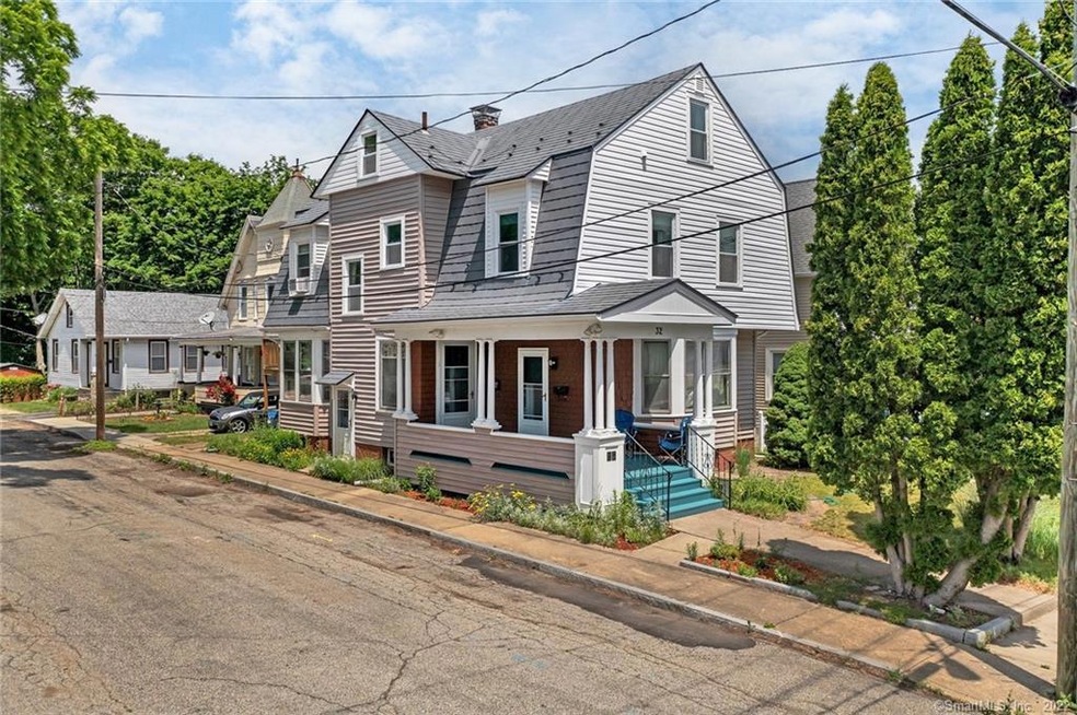32 Perkins Ave, Norwich, CT 06360 - photo 1