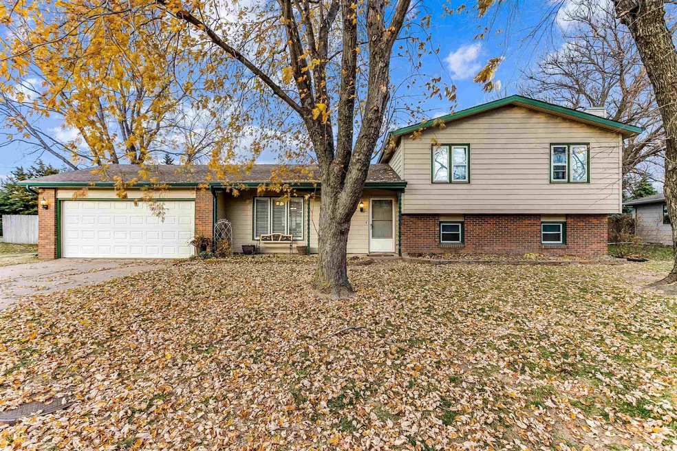 4 Bedroom home with lower level family room.  This