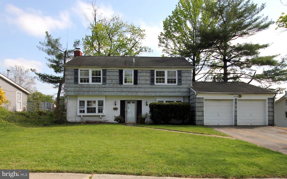 15757 Pointer Ridge Dr, Bowie, MD 20716 - photo 1