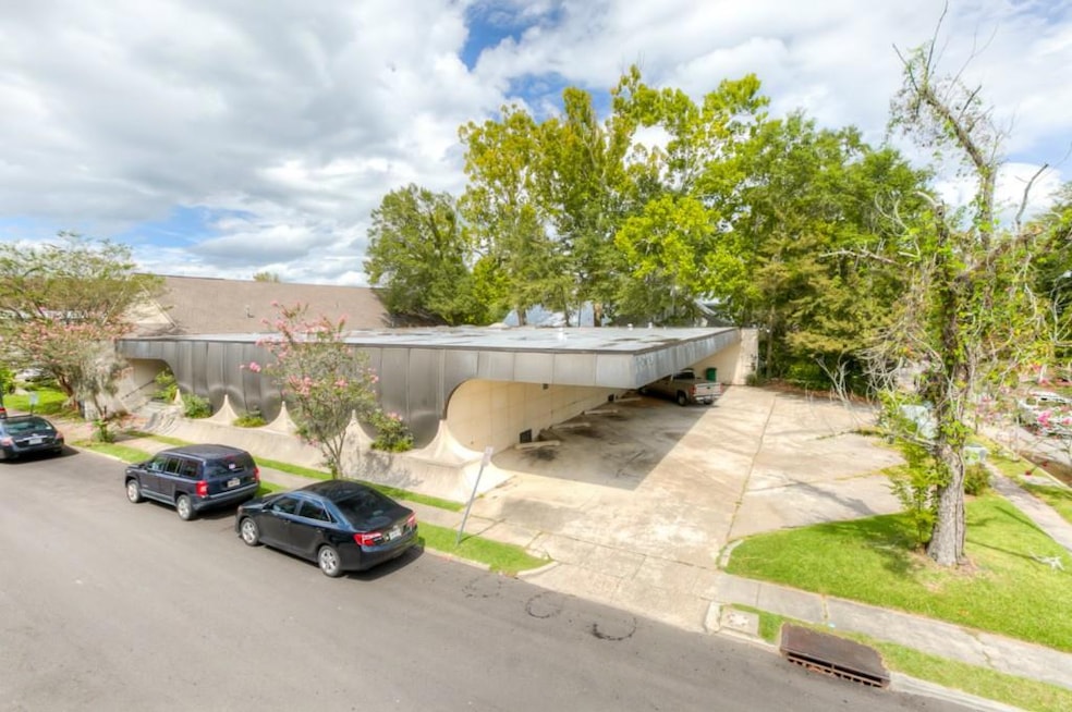 200 N Columbia St, Covington, LA 70433 - photo 1