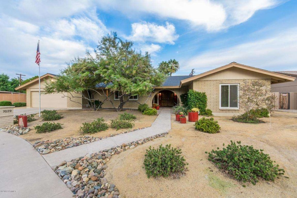 7039-N-12th-Way-MLS--2