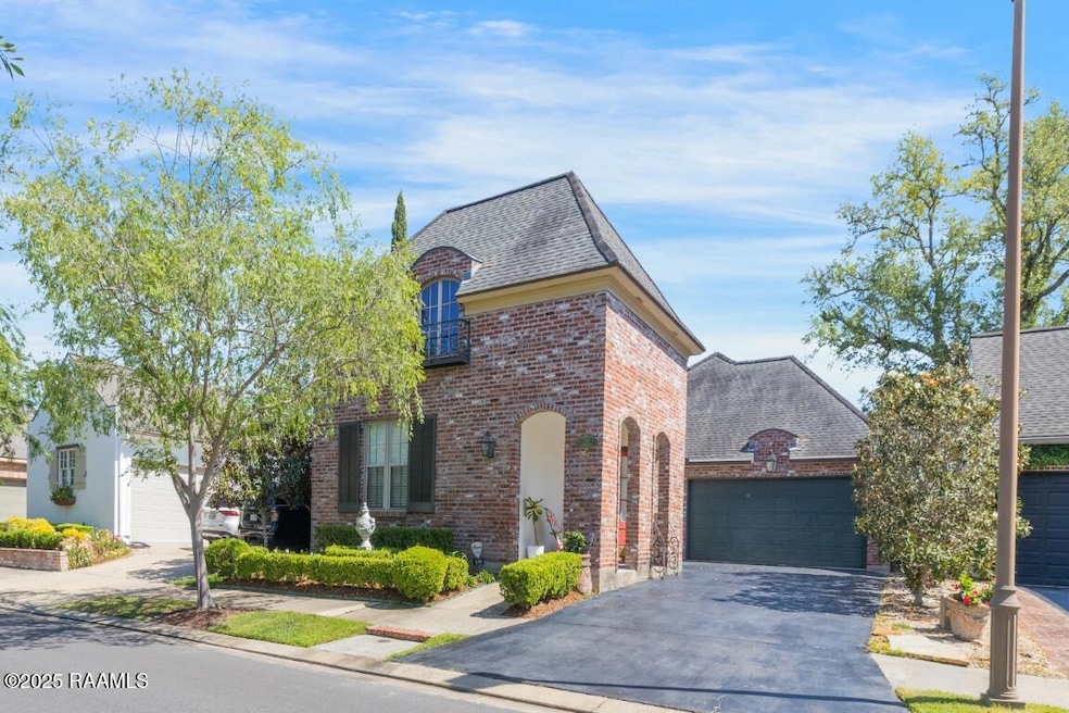 230 Annunciation St, Lafayette, LA 70508 - photo 1