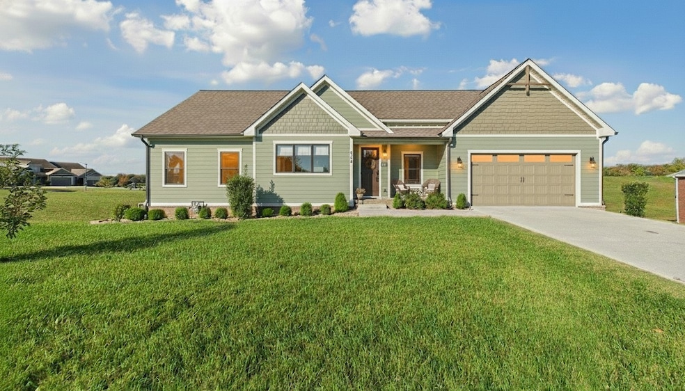 426 Moon Bay Dr, Kuttawa, KY 42055 - photo 1