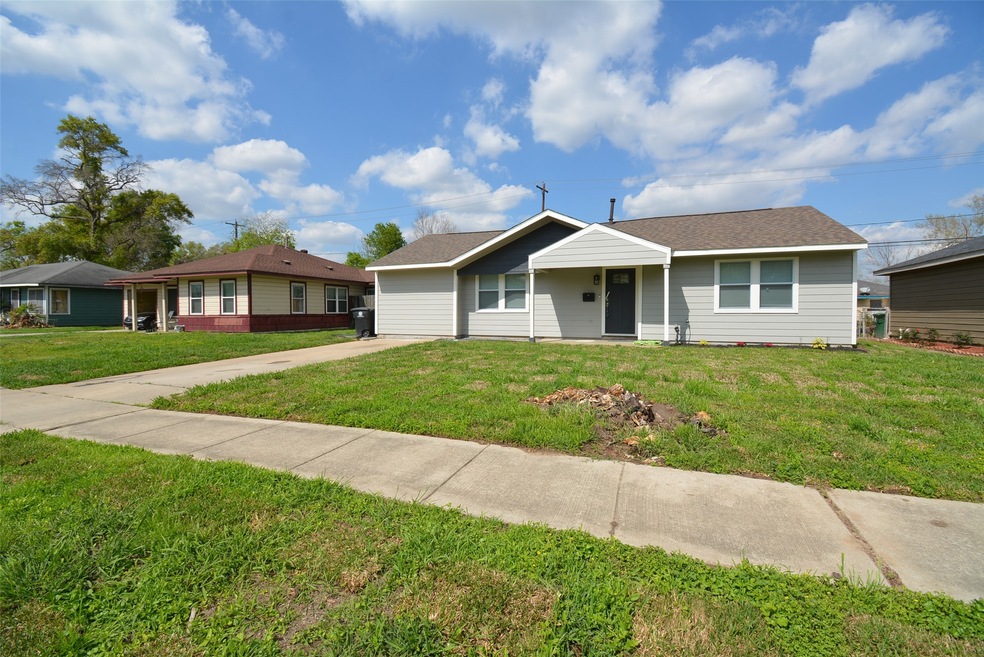 3715 Alberta St, Houston, TX 77021 - photo 1