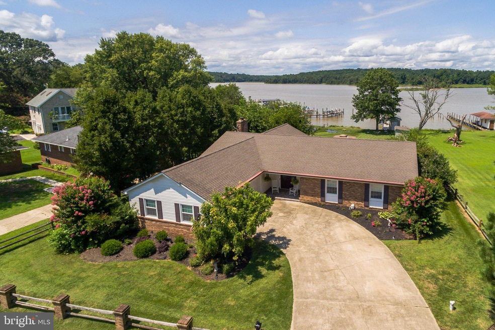 40318 Waterview Dr, Mechanicsville, MD 20659 - photo 1