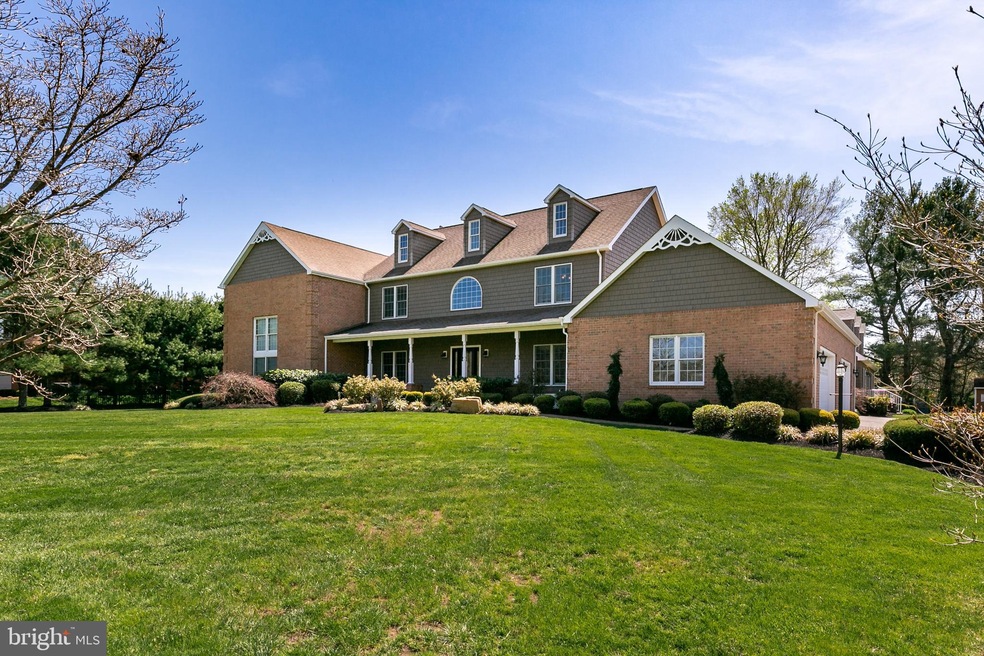 207 Village Ln, Southampton, NJ 08088 - photo 1