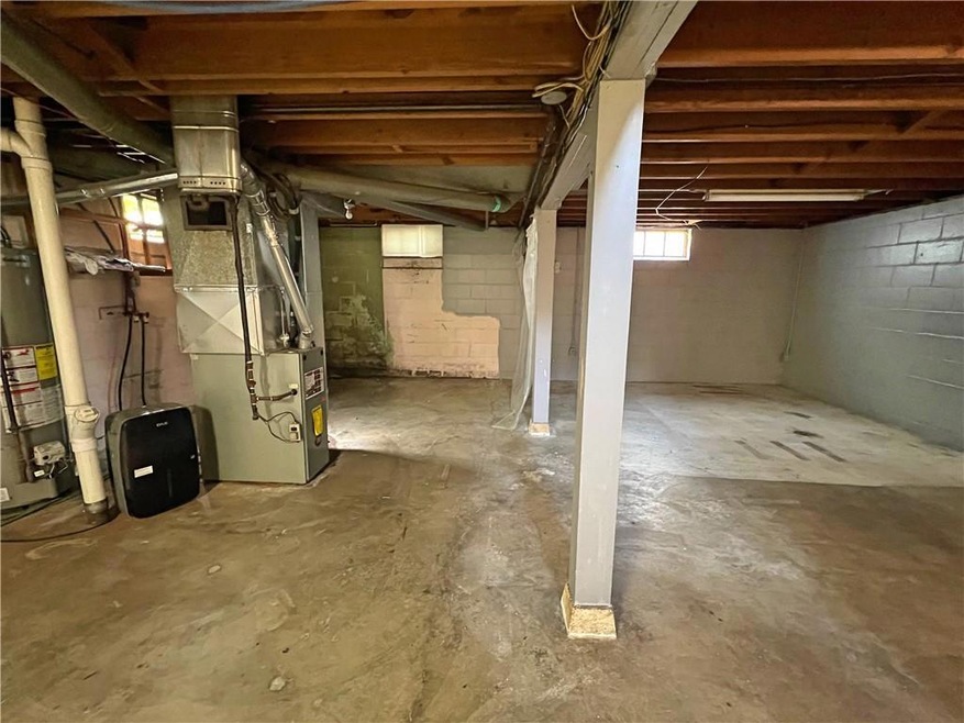 302 E 17th St N, Newton, IA 50208 - photo 1