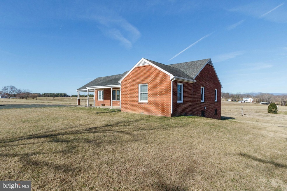 6565 Oak Park Rd, Oakpark, VA 22730 - photo 1