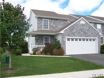 865 N Fork Dr, Easton, PA 18040 - photo 1