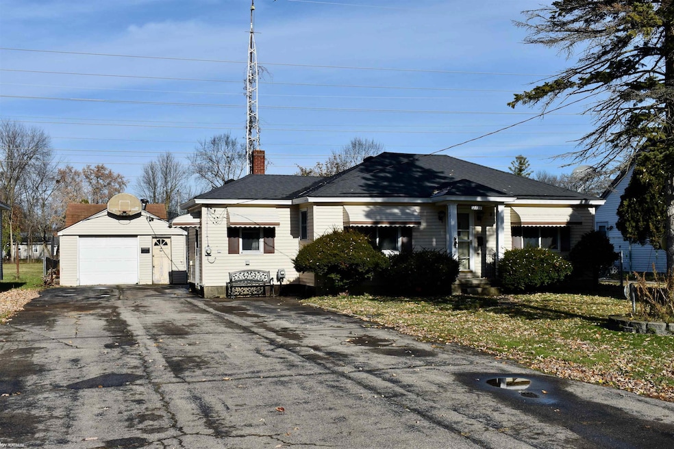 2735 Ohio St, Saginaw, MI 48601 - photo 1