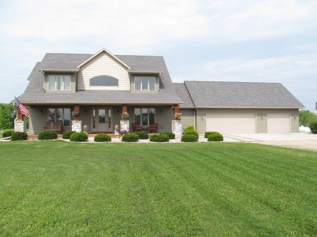 W2461 State Road 92, Brooklyn, WI 53521 - photo 1