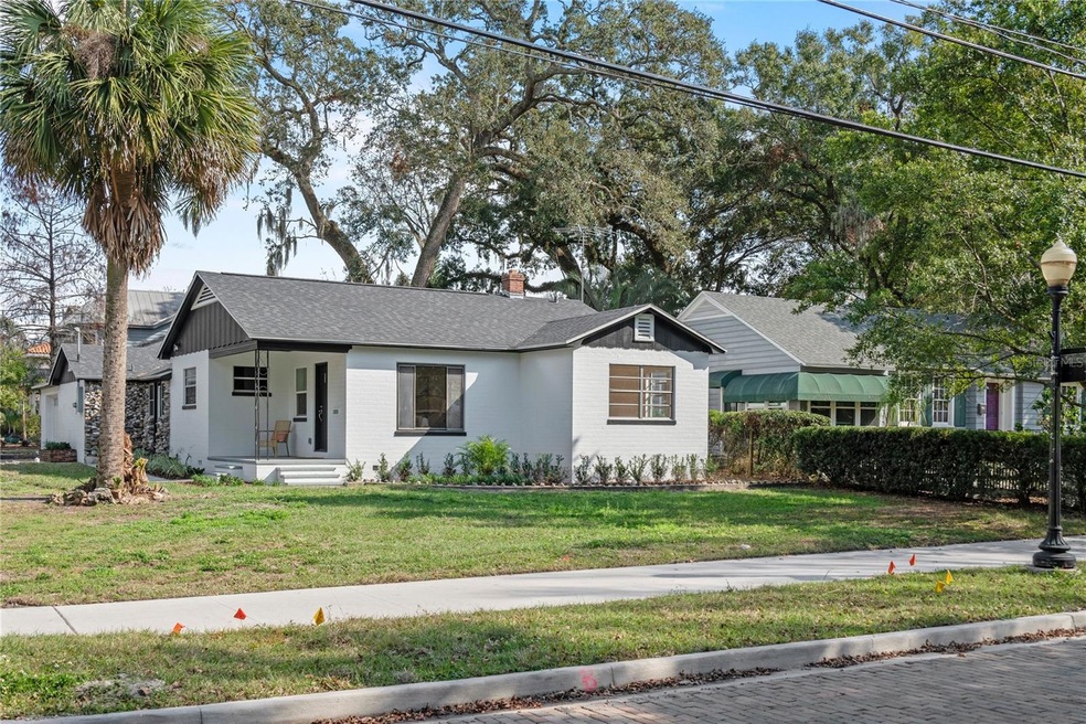 Spacious corner lot in the heart of Delaney Park