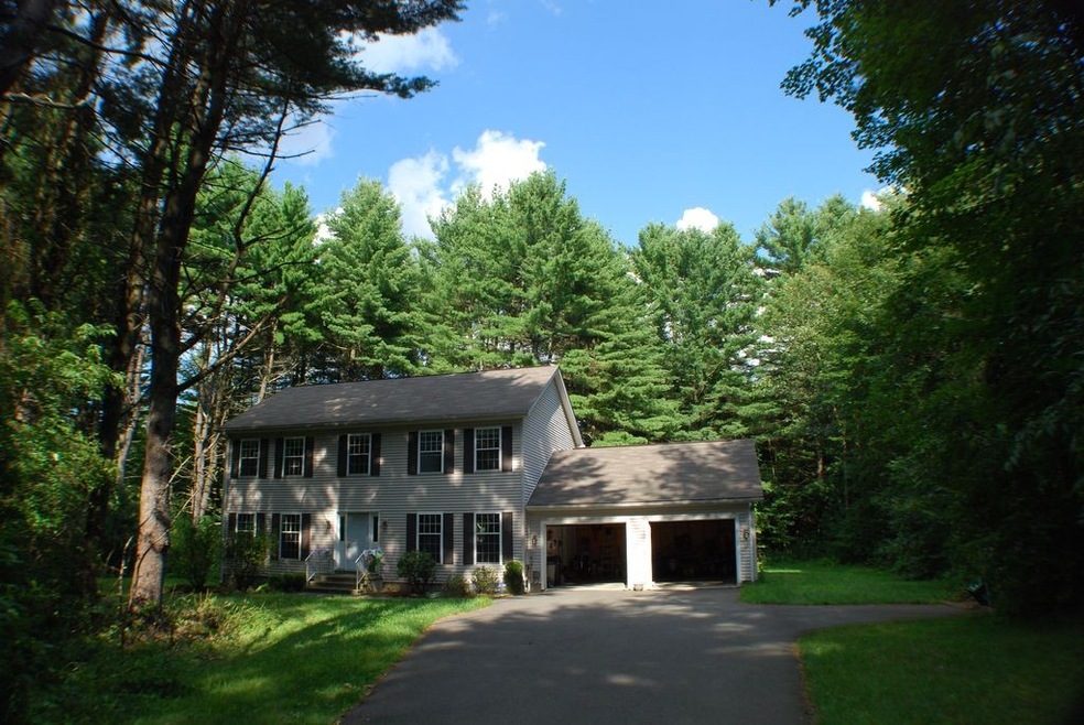 189 Cherry Ln, Amherst, MA 01002 - photo 1