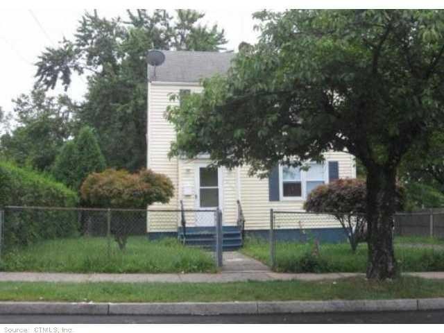 203 Sherbrooke Ave, Hartford, CT 06106 - photo 1