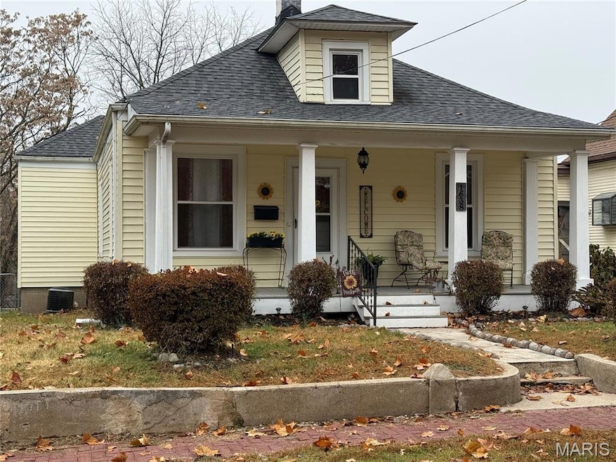 1638 Jersey St, Alton, IL 62002 - photo 1