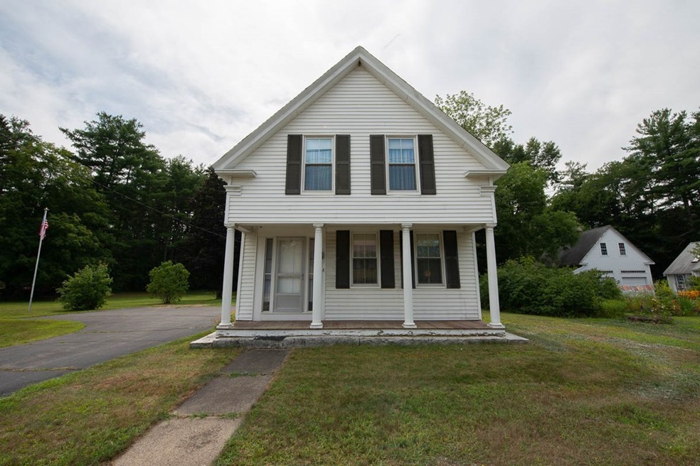 476 Main St, West Townsend, MA 01474 - photo 1