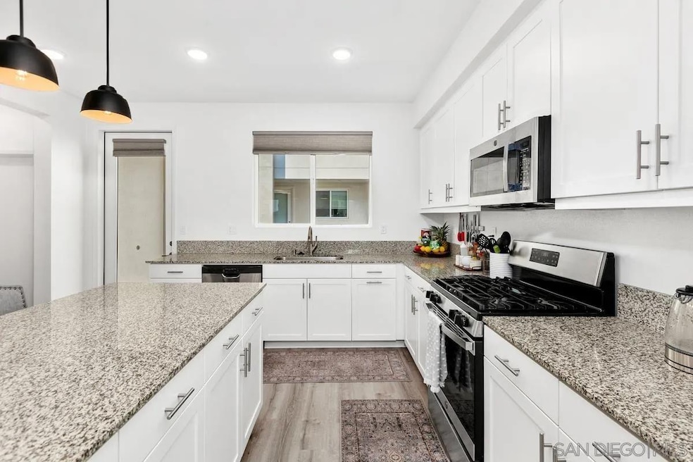 5405 Beach Bluff Ln unit 224, San Diego, CA 92154 - photo 1