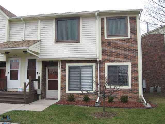 15722 Orchard Ln, Roseville, MI 48066 - photo 1