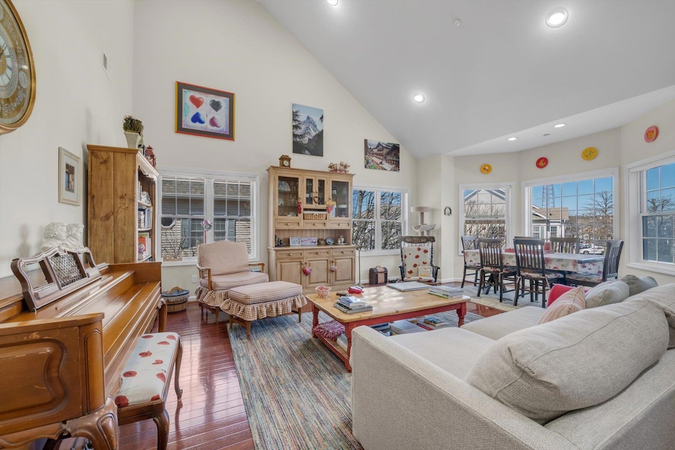 Sold $715,000 • Co-Listing Agent