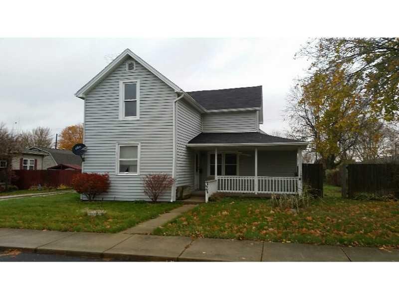 323 Maple St, Tipton, IN 46072 - photo 1