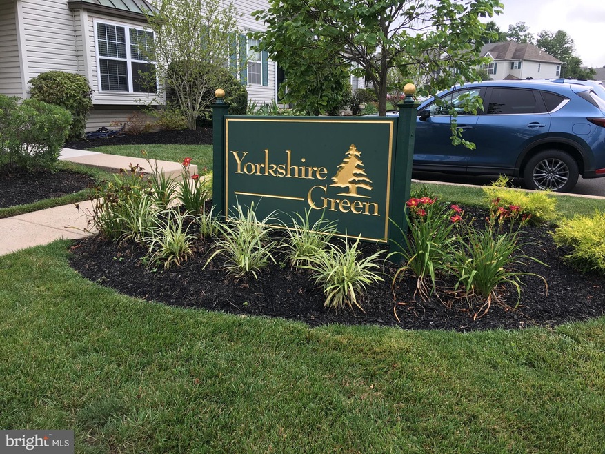 180 Yorkshire Way unit A, Hatboro, PA 19040 - photo 1