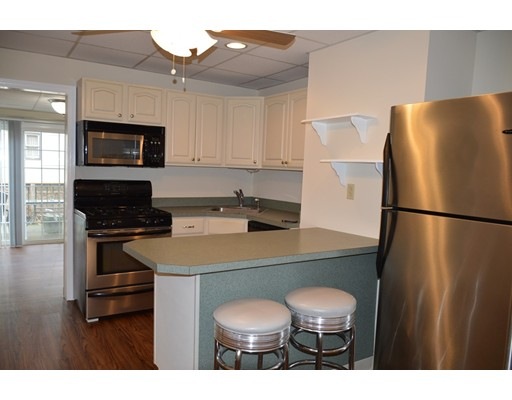 6 Brewster St unit 1, Boston, MA 02127 - photo 1