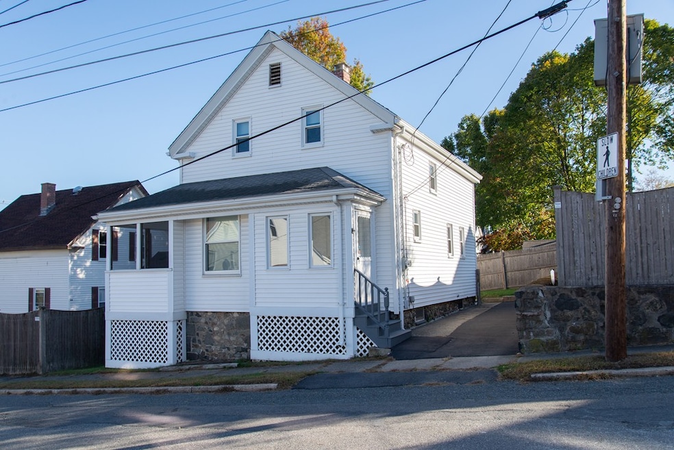 2 Calumet St, Peabody, MA 01960 - photo 1