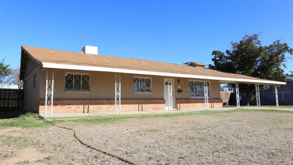 198 W. Shannon St.