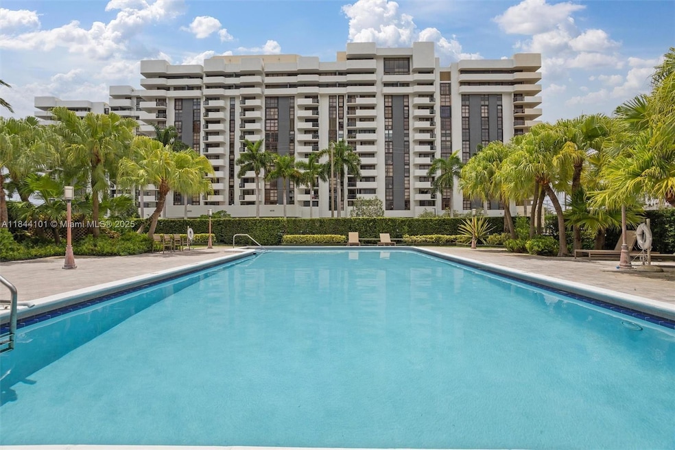 Sold $500,000 • Co-Listing Agent