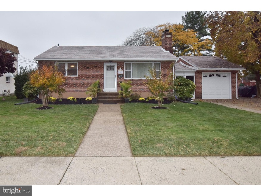 1200 Bullens Ln, Woodlyn, PA 19094 - photo 1