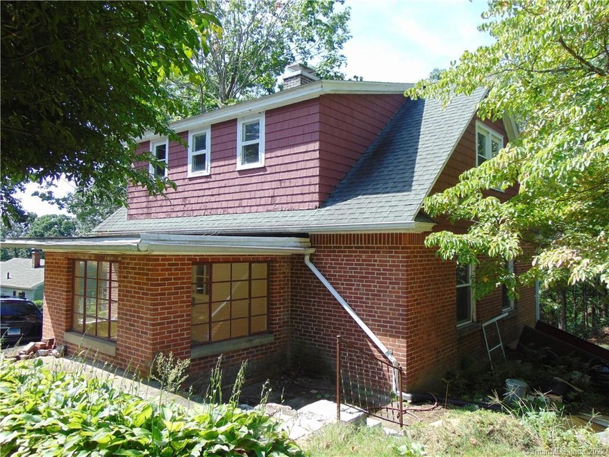 62 Lannen St, Waterbury, CT 06704 - photo 1