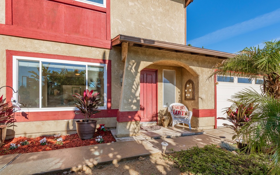 03-Front Porch