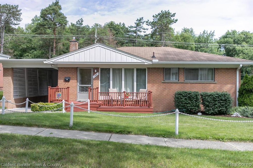 Sold $261,000 • Co-Listing Agent