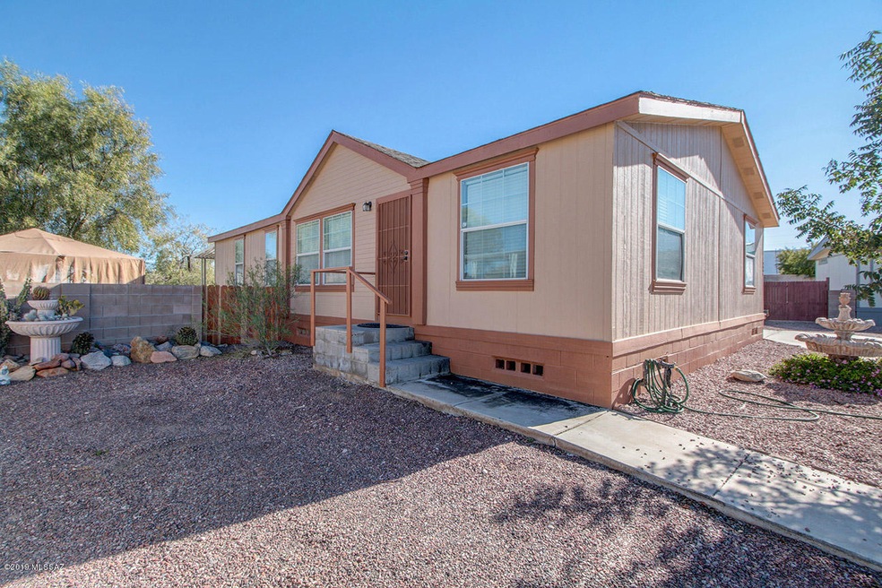 2995 E Cottonwood Club Ln, Tucson, AZ 85706 - photo 1