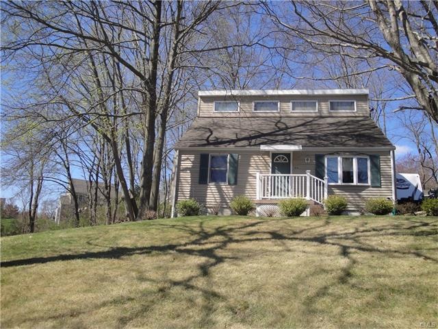Fabulous Cape with many windows allowing for natur