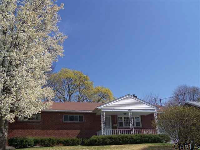 8 Anthony Ln, Albany, NY 12205 - photo 1