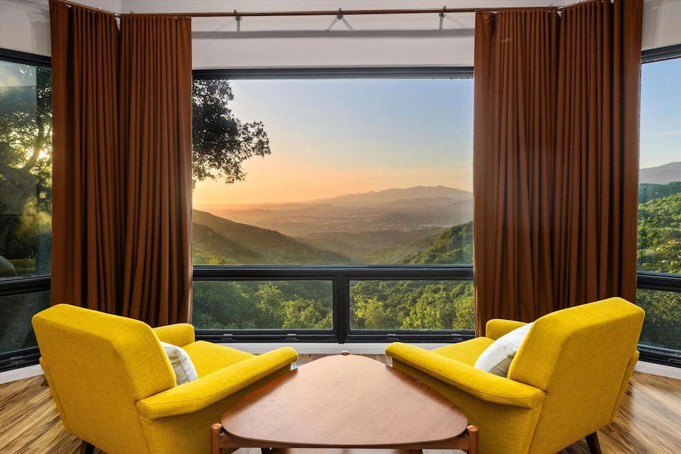 Primary Retreat Views
