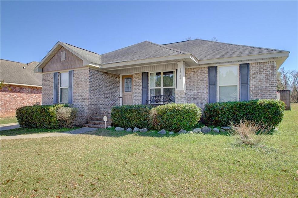 Ranch-style house with covered porch, a shingled r