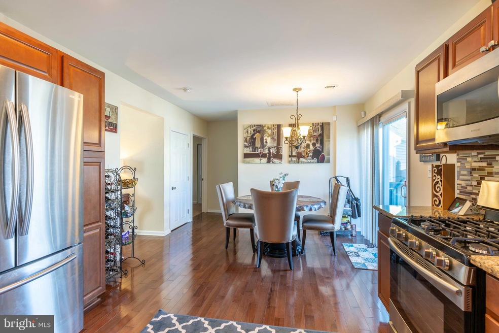 1 Twin Oaks Rd, Linthicum Heights, MD 21090 - photo 1