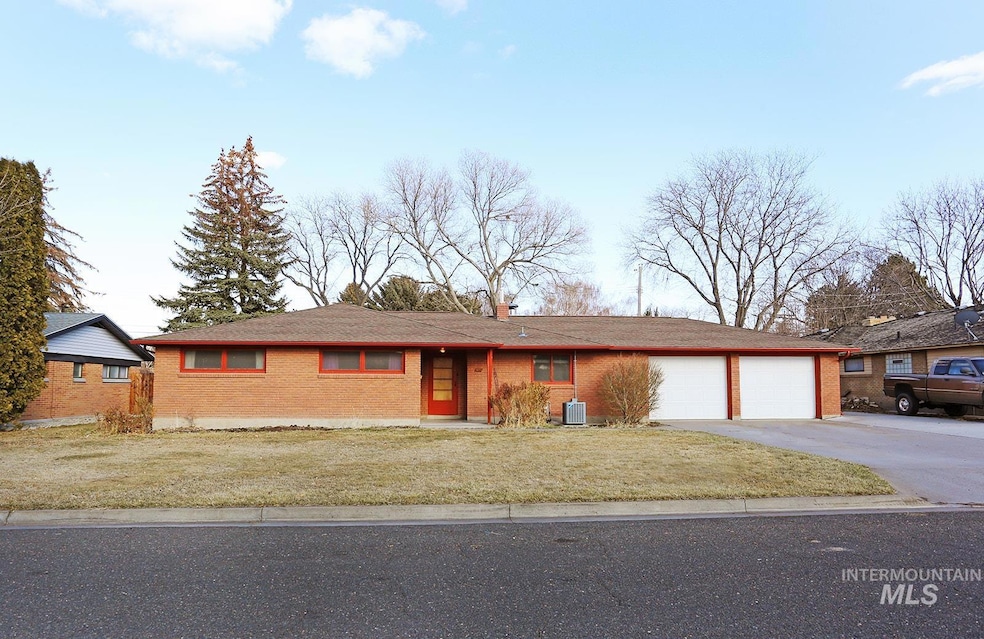 Sold • Co-Listing Agent