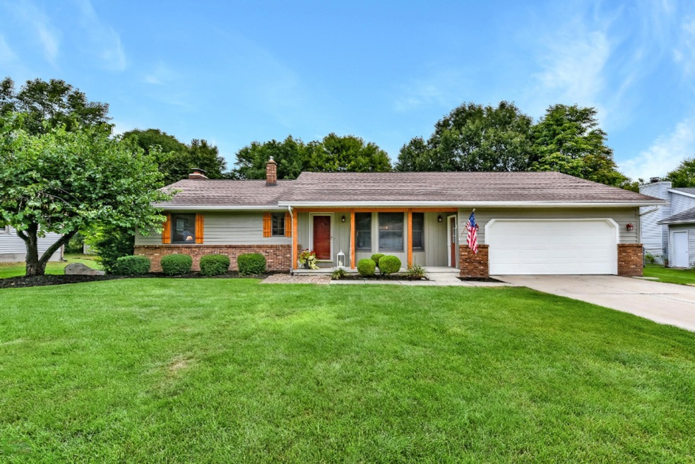 861 Woodspointe Dr SW, Byron Center, MI 49315 - photo 1