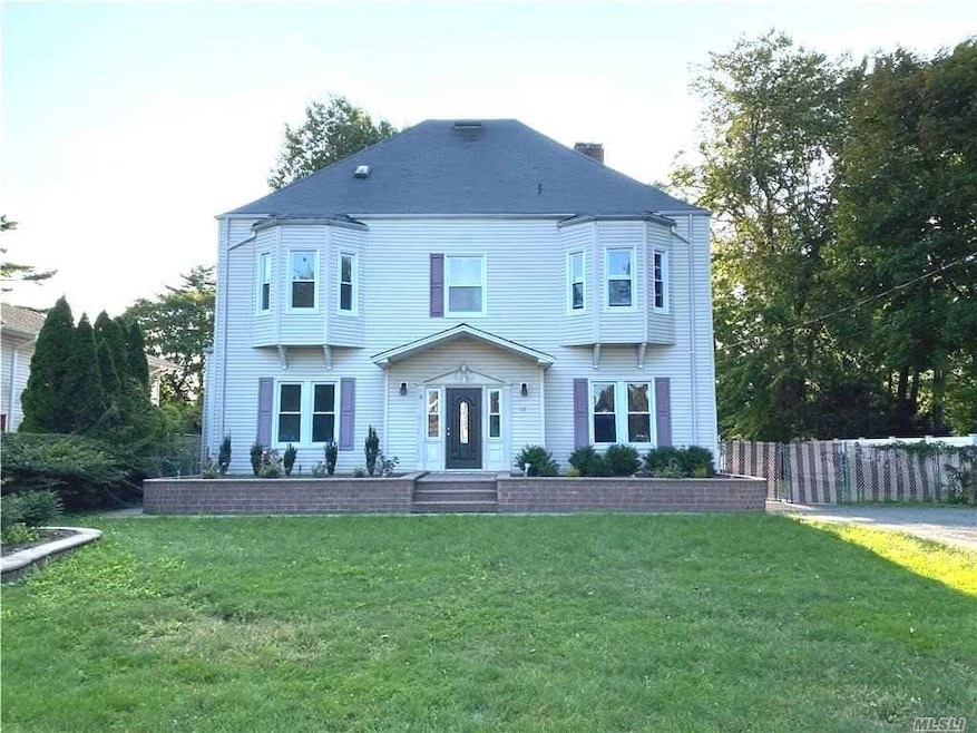 117 Hilton Ave, Hempstead, NY 11550 - photo 1