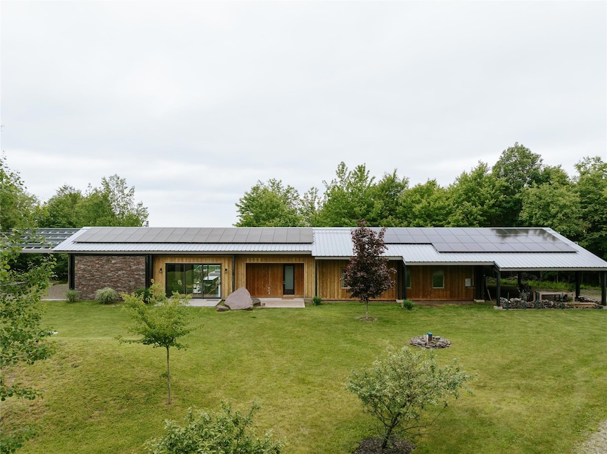 For Sale $1,150,000 • Co-Listing Agent