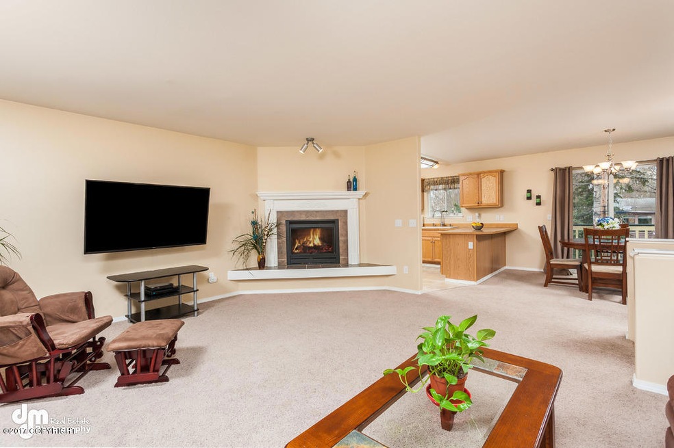 Living Room  20170509-DW-9792-SMALL